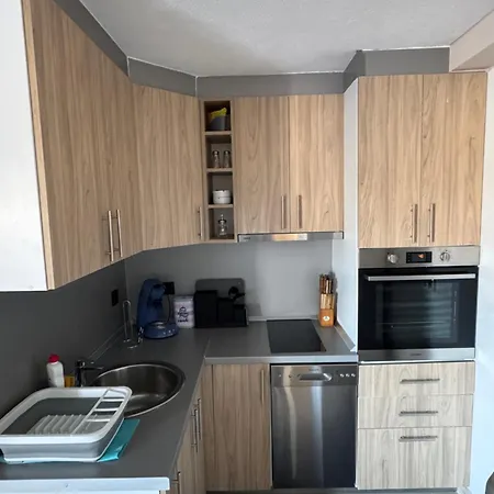 아파트 Zovko 키트루크